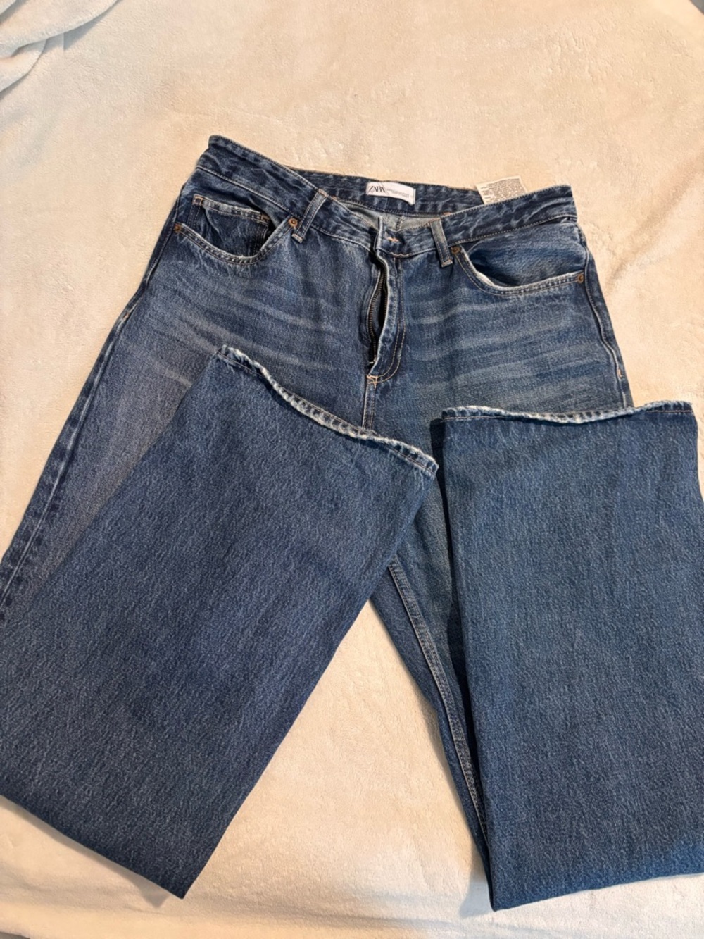 Zara Dark Blue Denim Jeans with Contrast Stitching